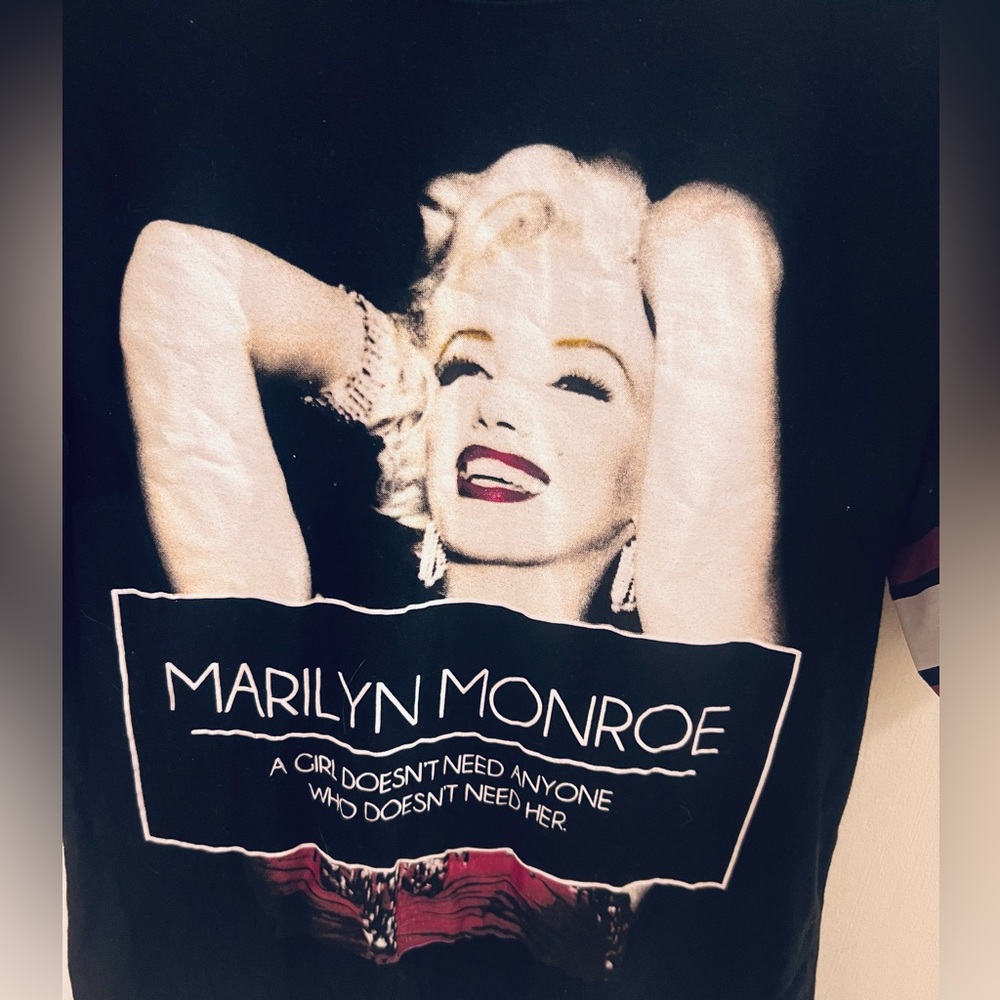 Marilyn Monroe Graphic Black Tshirt with a Quote Women’s Junior Sz 2xl (19) - Picture 2 of 7